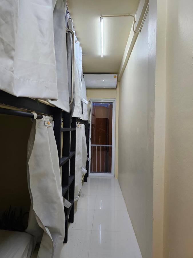 Luca Hostel 曼谷 外观 照片