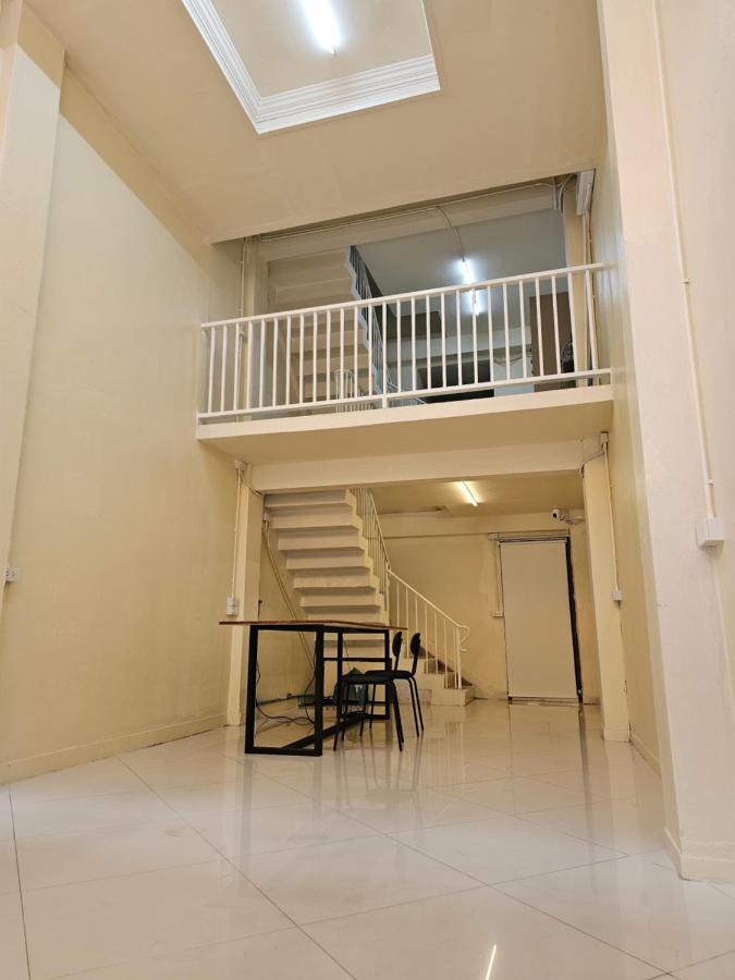 Luca Hostel 曼谷 外观 照片