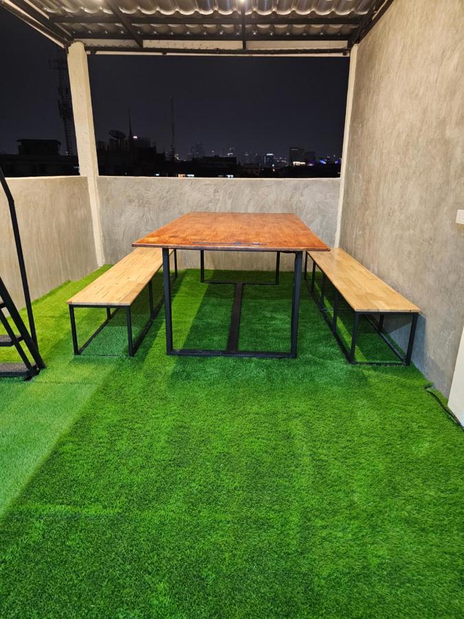 Luca Hostel 曼谷 外观 照片