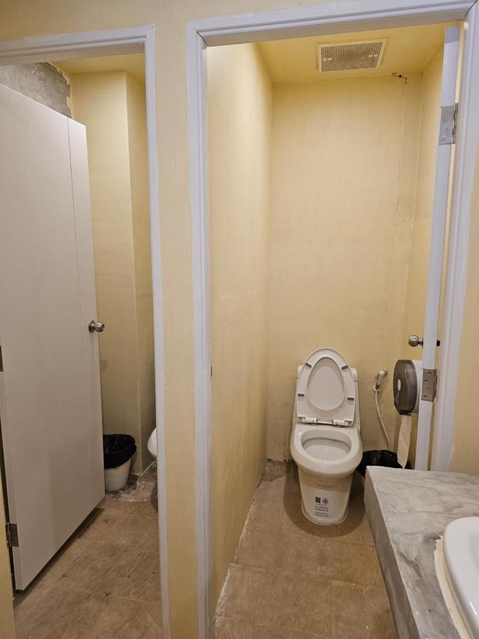Luca Hostel 曼谷 外观 照片
